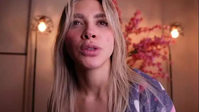 Image 10 of r4veenn Stream on Chaturbate on 6 months ago