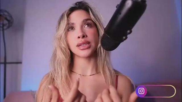 Image 3 of r4veenn Stream on Chaturbate on 4 months ago