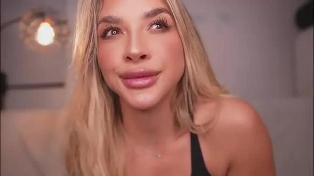 Image 10 of r4veenn Stream on Chaturbate on 2 months ago