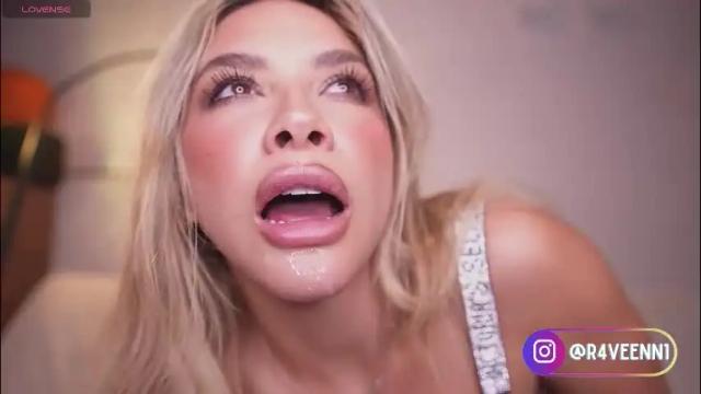 Image 8 of r4veenn Stream on Chaturbate on 2 months ago