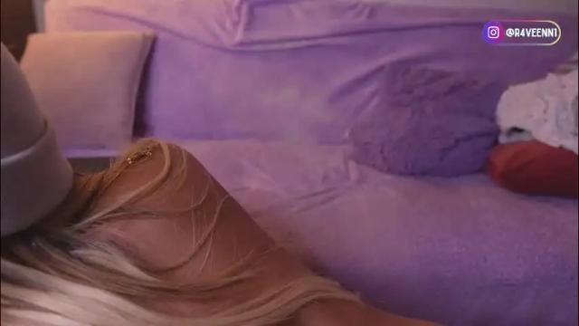 Image 6 of r4veenn Stream on Chaturbate on 2 months ago