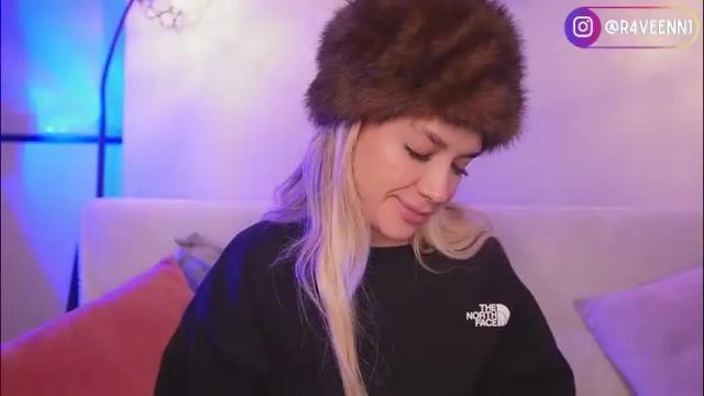 Image 12 of r4veenn Stream on Chaturbate on 2 months ago