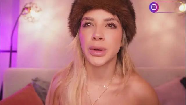 Image 6 of r4veenn Stream on Chaturbate on 2 months ago