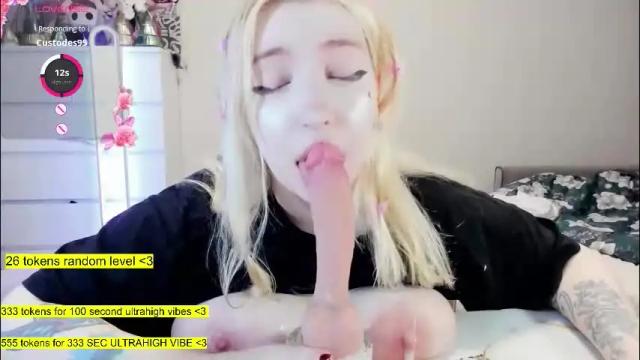 Image 2 of raaaaaaawr Stream on Chaturbate on 1 month ago