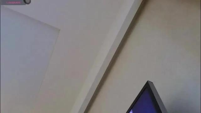 Image 3 of rabbits_couple Stream on Chaturbate on 5 months ago