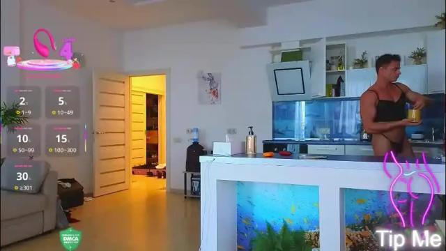 Image 2 of rabbits_couple Stream on Chaturbate on 4 months ago