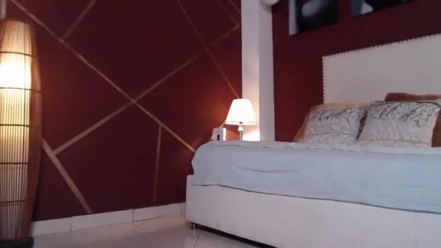 Image 6 of rachel_clarkk Stream on Chaturbate on 22 months ago