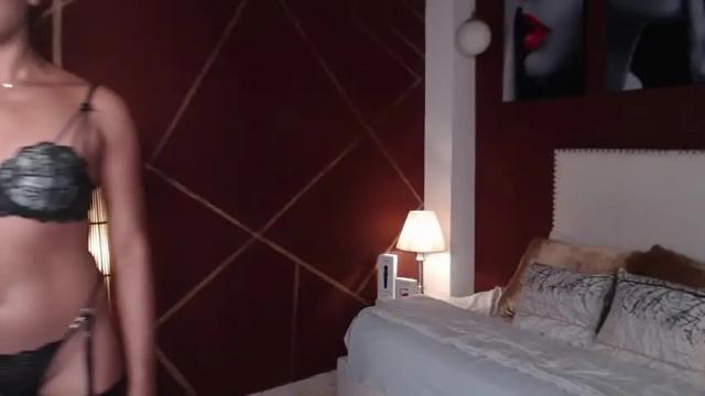 Image 8 of rachel_clarkk Stream on Chaturbate on 22 months ago