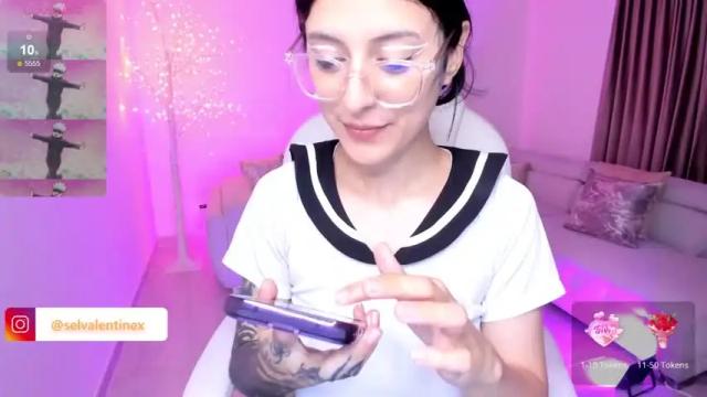 Image 3 of rachel_ink Stream on Chaturbate on 16 months ago
