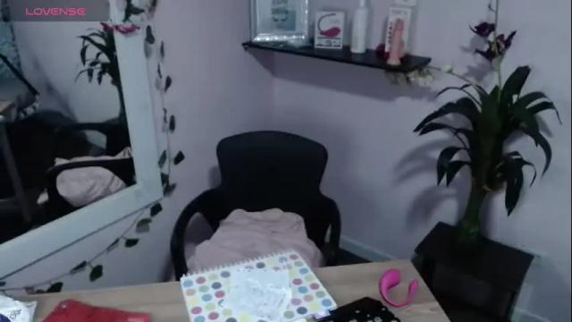 Image 8 of rachel_monhan Stream on Chaturbate on 6 months ago