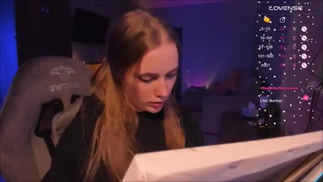 Image 3 of rachel_passion Stream on Chaturbate on 17 months ago