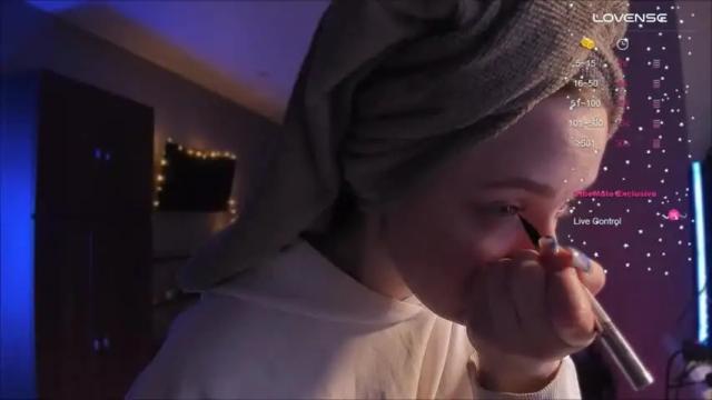 Image 3 of rachel_passion Stream on Chaturbate on 16 months ago
