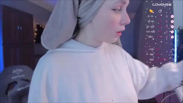 Image 4 of rachel_passion Stream on Chaturbate on 16 months ago