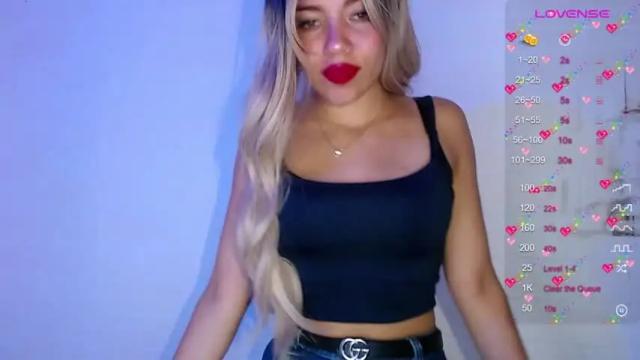 Image 2 of rachel_rain Stream on Chaturbate on 18 months ago