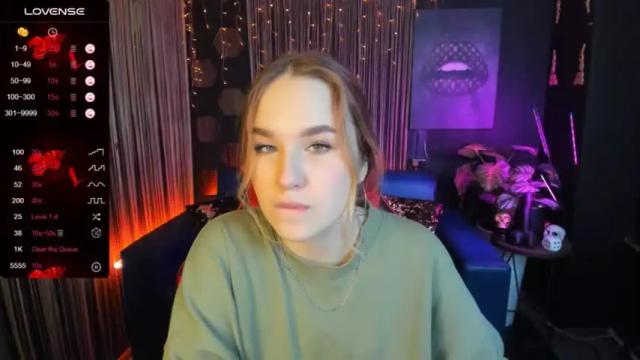 Image 2 of rachel_sweeet Stream on Chaturbate on 19 months ago