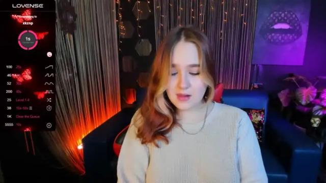 Image 2 of rachel_sweeet Stream on Chaturbate on 19 months ago