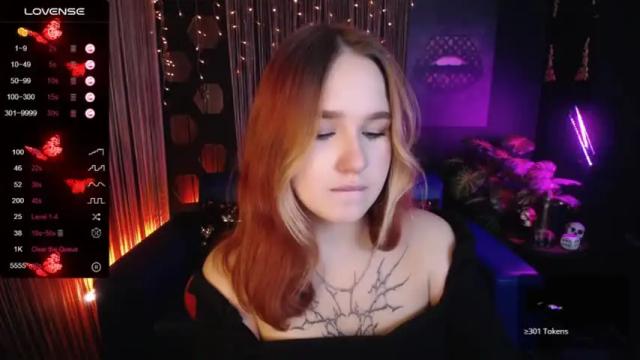 Image 3 of rachel_sweeet Stream on Chaturbate on 19 months ago