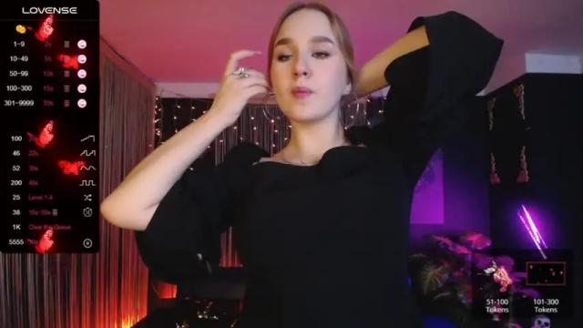 Image 8 of rachel_sweeet Stream on Chaturbate on 19 months ago