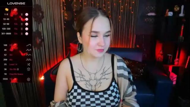 Image 2 of rachel_sweeet Stream on Chaturbate on 19 months ago