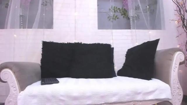 Thumbnail 1, rachelcollins__'s Stream at Chaturbate, 15 months ago