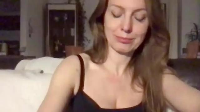 Image 2 of rachelldelicious Stream on Chaturbate on 13 months ago