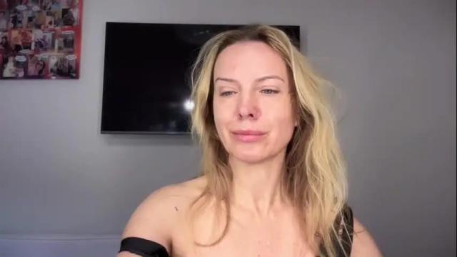 Image 10 of rachelldelicious Stream on Chaturbate on 24 days ago