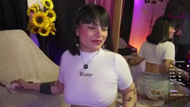 Image 12 of rachellkors_ Stream on Chaturbate on 9 days ago