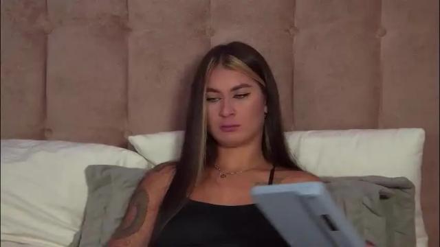 Image 12 of rachellsimpson Stream on Chaturbate on 1 month ago