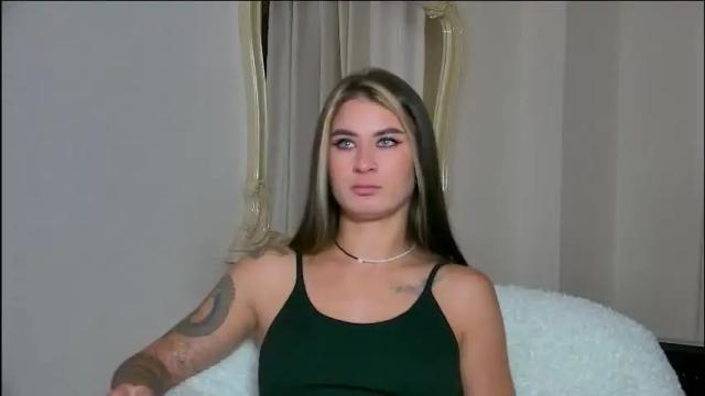 Image 2 of rachellsimpson Stream on Chaturbate on 1 month ago