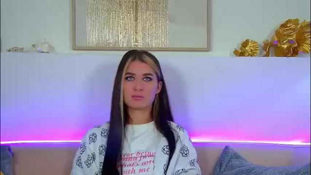 Image 10 of rachellsimpson Stream on Chaturbate on 1 month ago