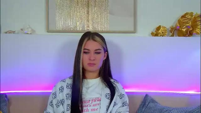 Image 8 of rachellsimpson Stream on Chaturbate on 1 month ago