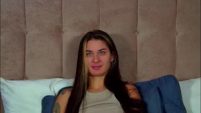 Image 3 of rachellsimpson Stream on Chaturbate on 1 day ago