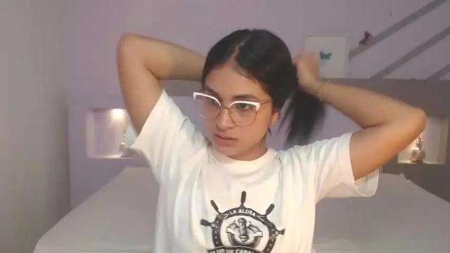 Image 2 of rachelwhest Stream on Chaturbate on 18 months ago