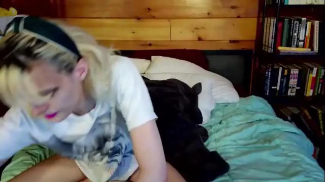 Image 2 of rachelxprice Stream on Chaturbate on 1 month ago