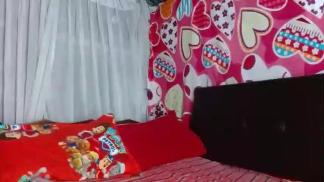 Image 2 of radiante_explandor Stream on Chaturbate on 13 months ago