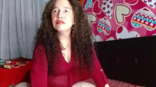 Image 8 of radiante_explandor Stream on Chaturbate on 13 months ago
