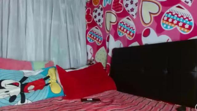 Image 4 of radiante_explandor Stream on Chaturbate on 13 months ago