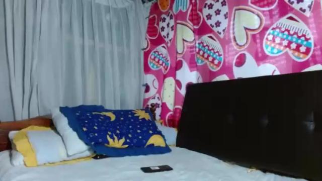 Image 3 of radiante_explandor Stream on Chaturbate on 13 months ago