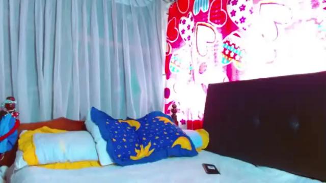 Image 3 of radiante_explandor Stream on Chaturbate on 13 months ago