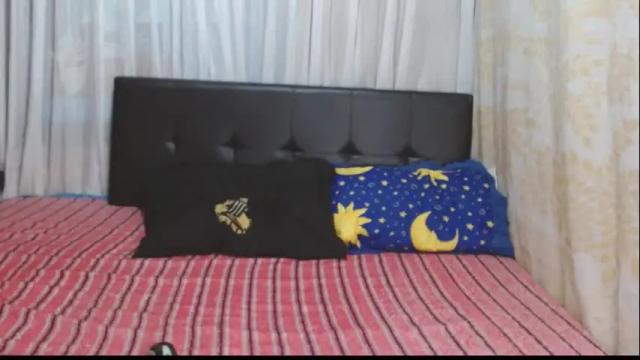 Image 3 of radiante_explandor Stream on Chaturbate on 1 month ago