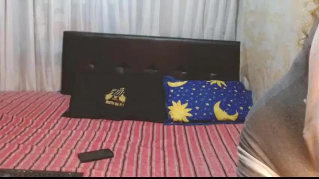 Image 2 of radiante_explandor Stream on Chaturbate on 23 days ago