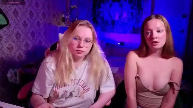 Image 8 of radiants_2 Stream on Chaturbate on 6 months ago