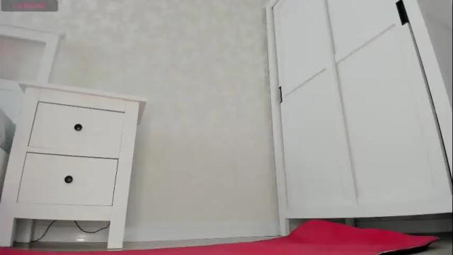 Image 12 of rae_lil_back Stream on Chaturbate on 2 months ago