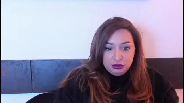 Image 10 of raelledarkstar Stream on Chaturbate on 13 months ago