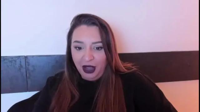 Image 11 of raelledarkstar Stream on Chaturbate on 14 months ago