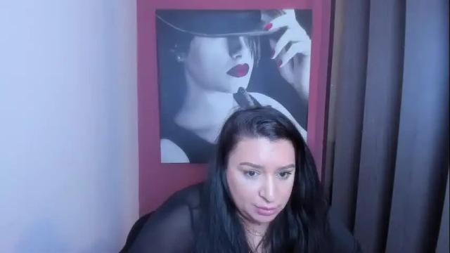 Image 11 of raelledarkstar Stream on Chaturbate on 1 month ago