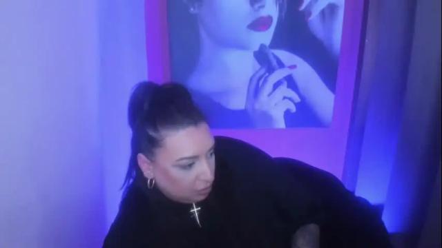 Image 6 of raelledarkstar Stream on Chaturbate on 28 days ago