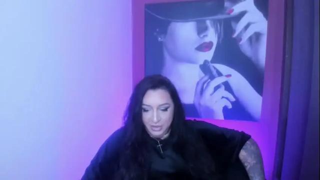 Image 6 of raelledarkstar Stream on Chaturbate on 14 days ago