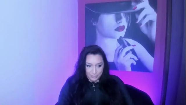 Image 8 of raelledarkstar Stream on Chaturbate on 14 days ago