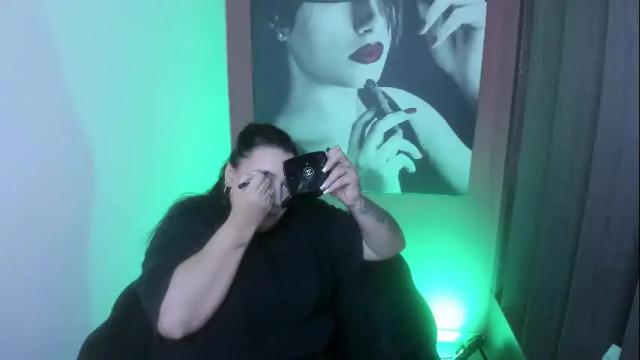 Image 6 of raelledarkstar Stream on Chaturbate on 7 days ago